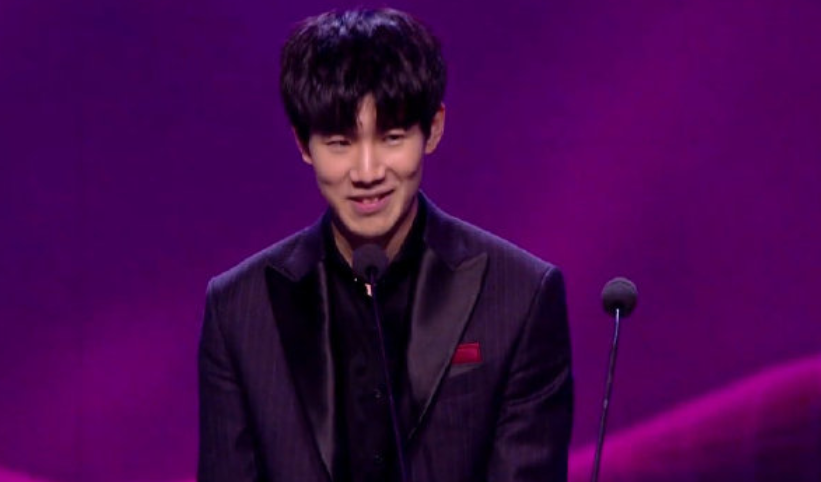 主动承担责 主动承担责