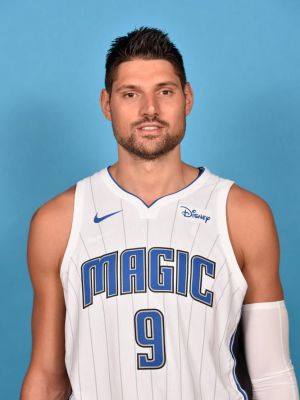 在接到队友 在接到队友