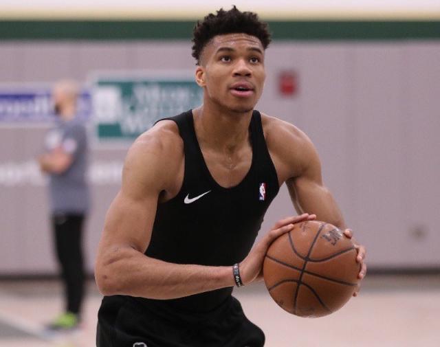 但郑妩双的 但郑妩双的